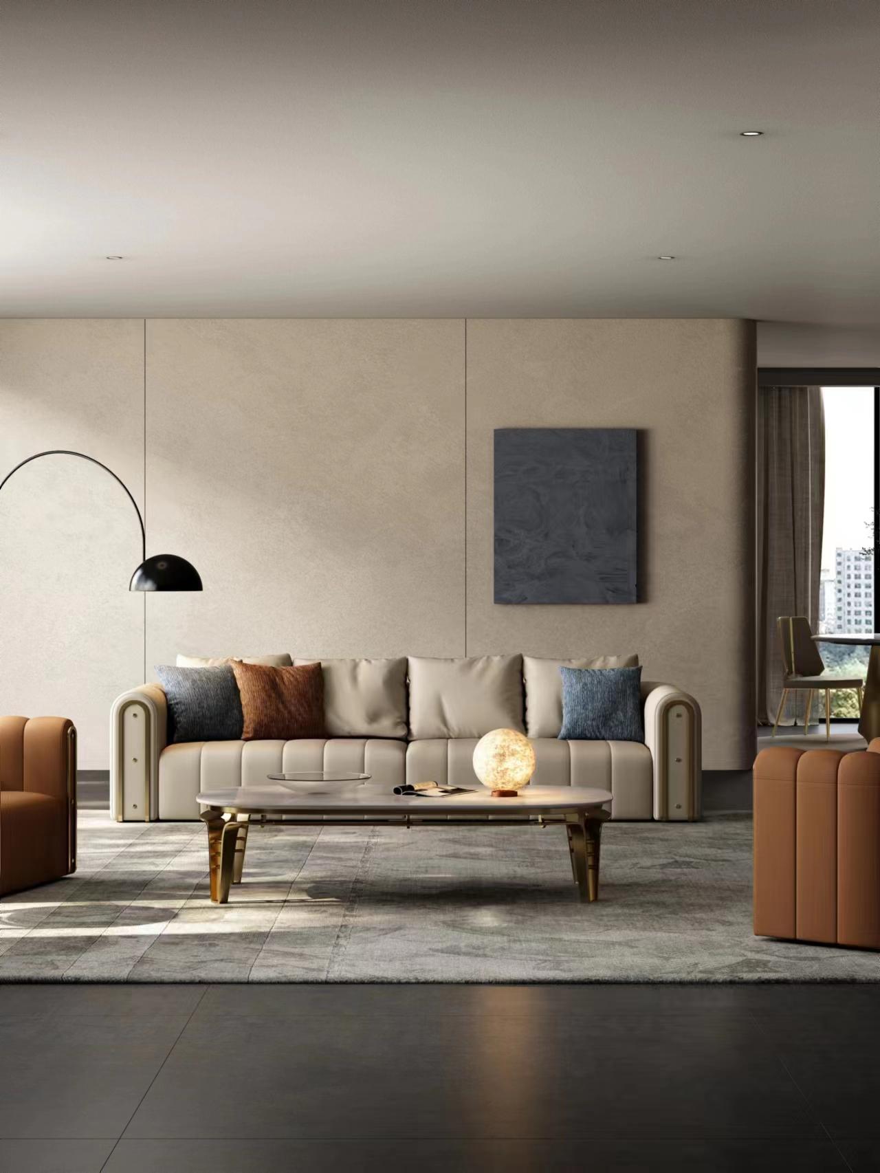 Luxurious Leather Sofa Set